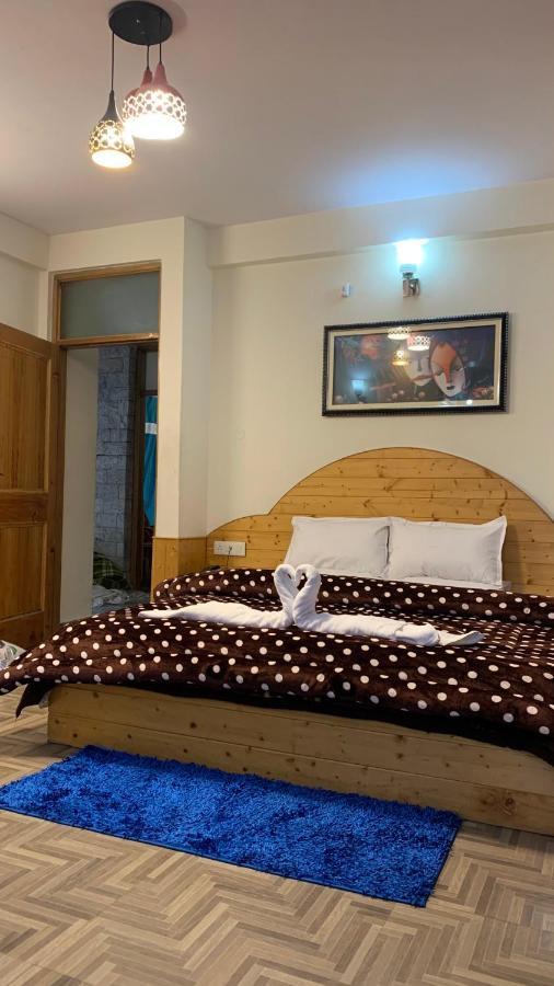 Hostel Hadimba Regency Manāli Exterior foto